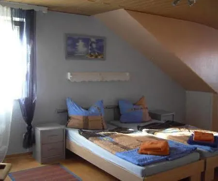 Schone Aussicht Pensión Rheinstetten